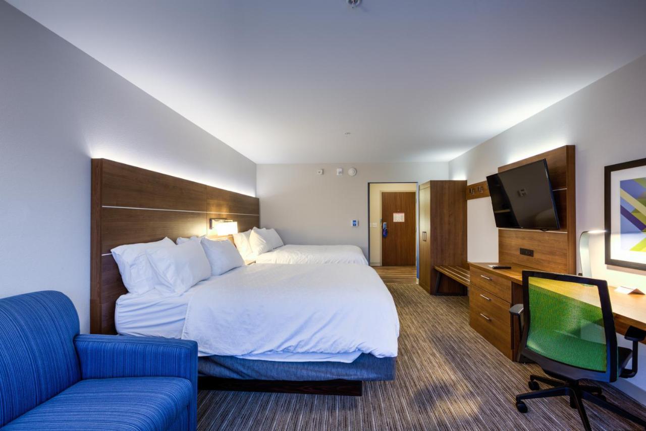 Holiday Inn Express & Suites Reedsville - State Coll Area, An Ihg Hotel Exterior photo